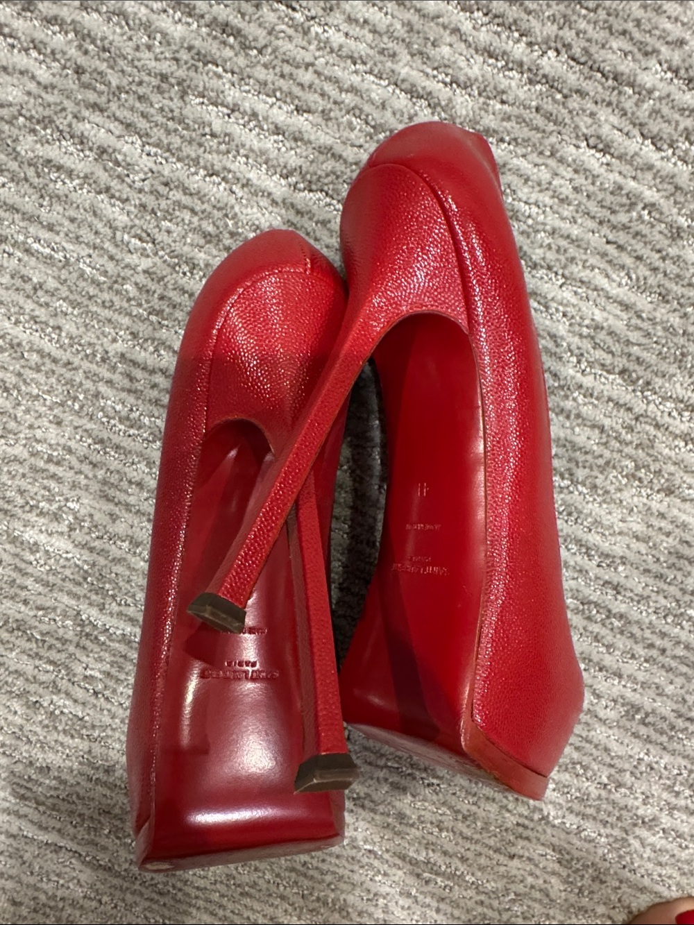 Yves Saint Laurent YSL Tribtoo Red Leather Platform Pumps Size 41 - Picture 7 of 9